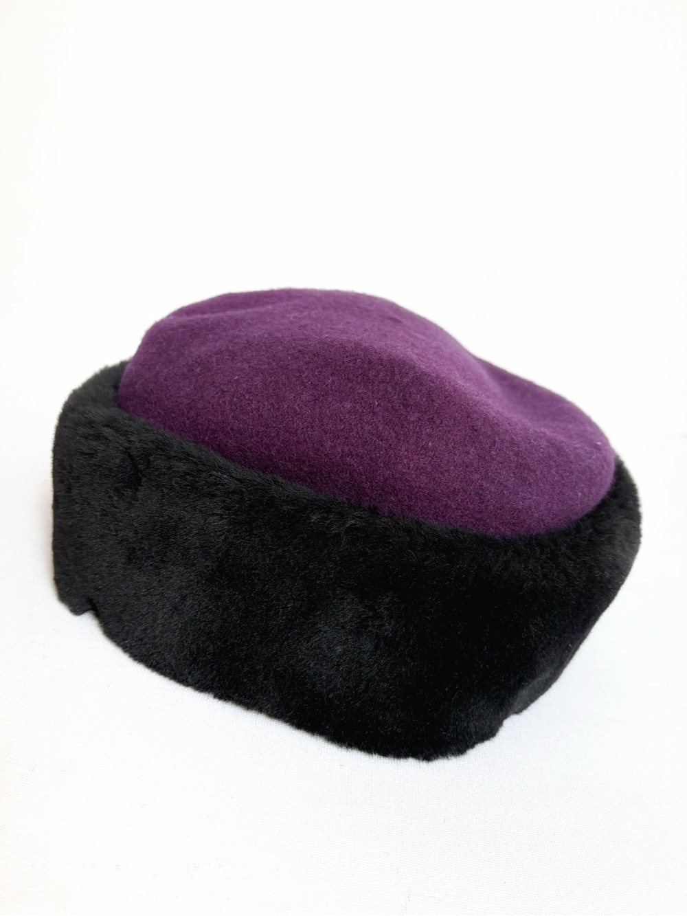 Vintage Parkhurst Wool Purple and Black Faux Fur Trim Beret Pillbox Hat